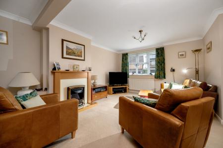 3 bedroom Semi-detached house for sale in Kings Road, North Luffenham