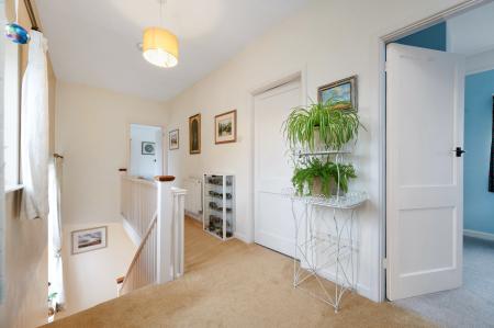 4 bedroom Detached house for sale in Burley Road, Oakham