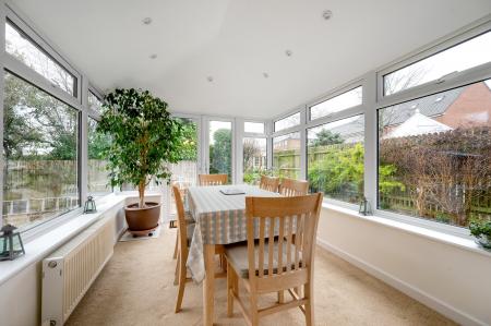 4 bedroom Detached house for sale in Burley Road, Oakham