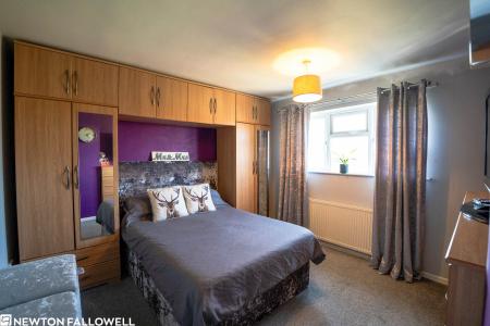 3 bedroom Semi-detached house for sale in Birch Close, Rampton, DN22