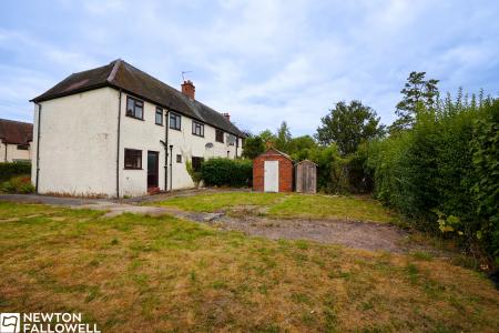 3 bedroom Semi-detached house for sale in Burden Crescent, Retford, DN22