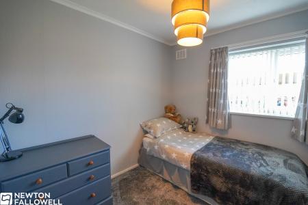 3 bedroom Terraced House for sale in Chestnut Avenue, Retford, DN22