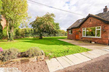 3 bedroom Bungalow for sale in Church Lane, Gamston, DN22