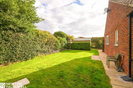 3 bedroom Bungalow for sale in Church Lane, Gamston, DN22