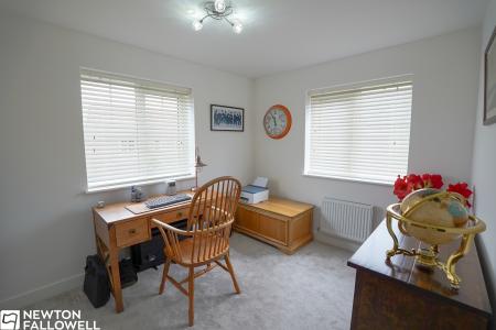 4 bedroom Detached house for sale in Forester Gardens, Retford, DN22