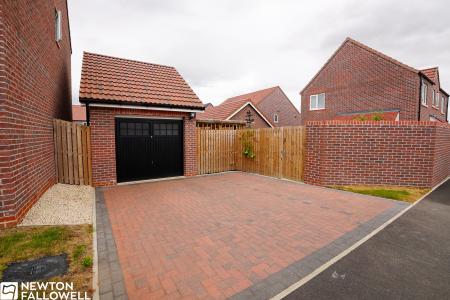 4 bedroom Detached house for sale in Forester Gardens, Retford, DN22