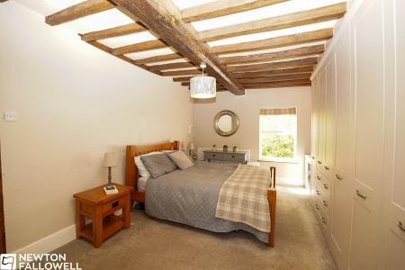 4 bedroom Detached house for sale in Great North Road, Gamston, DN22