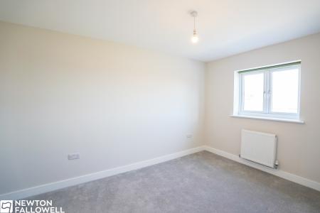 4 bedroom Semi-detached house for sale in Elkesley