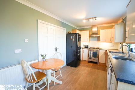 3 bedroom End of terrace house for sale in High Street, Retford, DN22