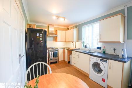 3 bedroom End of terrace house for sale in High Street, Retford, DN22