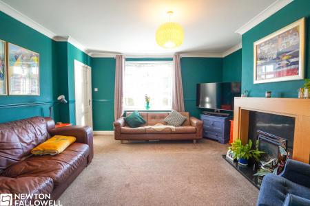 3 bedroom End of terrace house for sale in High Street, Retford, DN22