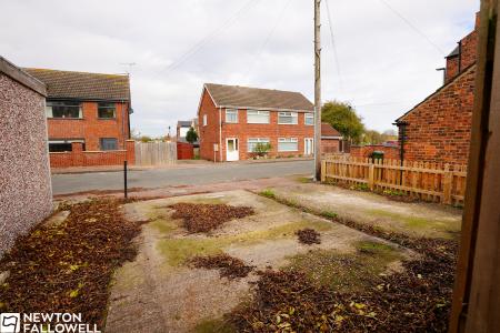 2 bedroom Terraced House for sale in Hind Street, Retford, DN22