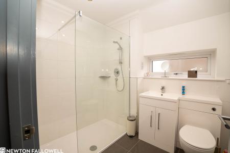 5 bedroom Detached house for sale in Idle Valley Road, Retford, DN22