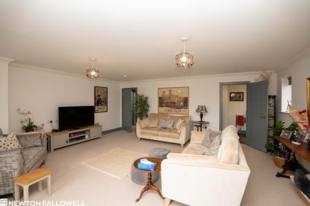 5 bedroom Detached house for sale in Idle Valley Road, Retford, DN22