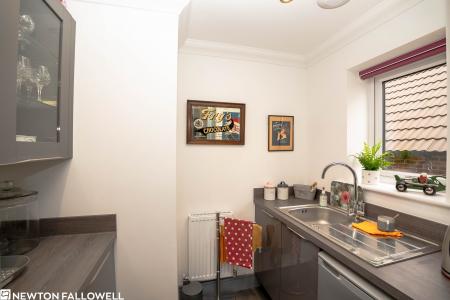 5 bedroom Detached house for sale in Idle Valley Road, Retford, DN22