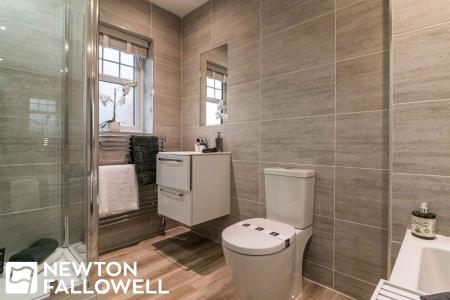 5 bedroom Detached house for sale in London Road, Retford, DN22