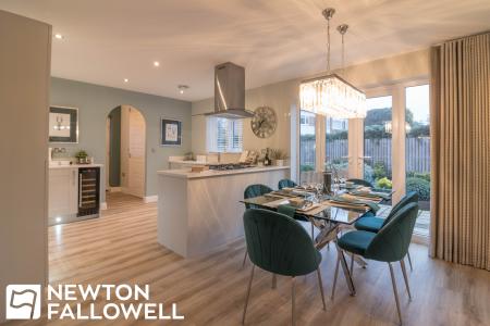 5 bedroom Detached house for sale in London Road, Retford, DN22