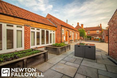 3 bedroom Barn Conversion for sale in Low Street, North Wheatley, DN22
