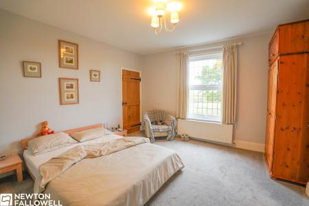 3 bedroom Detached house for sale in Main Street, Hayton, DN22