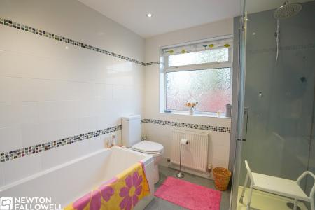 3 bedroom Detached bungalow for sale in Meeting House Lane, South Leverton, DN22