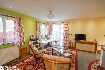 3 bedroom Detached bungalow for sale in Meeting House Lane, South Leverton, DN22