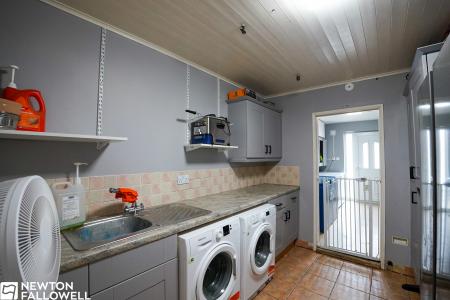 4 bedroom Link detached house for sale in Mill Close, North Leverton, DN22