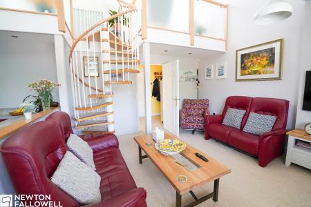 2 bedroom Apartment for sale in New Court Gardens, Retford, DN22