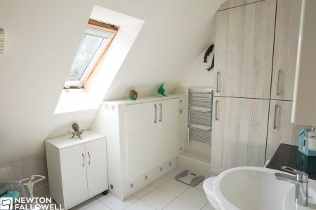 2 bedroom Apartment for sale in New Court Gardens, Retford, DN22