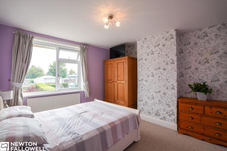 3 bedroom Semi-detached house for sale in Ordsall Road, Retford, DN22