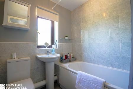 3 bedroom Semi-detached house for sale in Poulter View, Retford, DN22