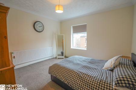 5 bedroom Semi-detached house for sale in Richard Street, Retford, DN22