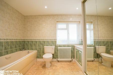 4 bedroom Detached house for sale in Rutland Road, Retford, DN22