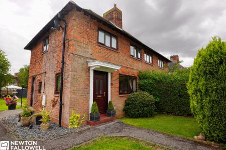 3 bedroom Semi-detached house for sale in Simon Close, Woodbeck, DN22
