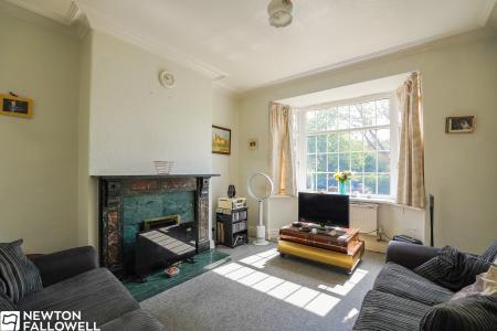 3 bedroom Terraced House for sale in Station Road, Bawtry, DN10