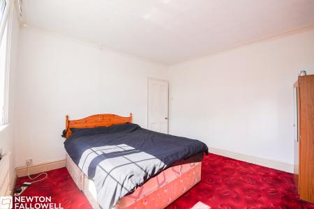 3 bedroom Terraced House for sale in Station Road, Bawtry, DN10