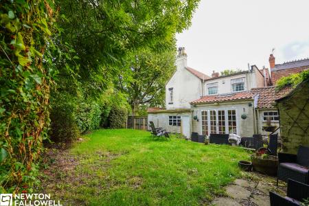 4 bedroom Detached house for sale in Sutton Lane, Sutton cum Lound, DN22