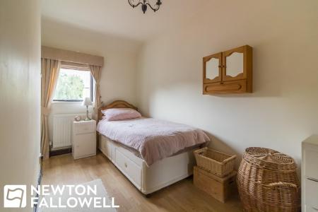 3 bedroom Cottage for sale in Town Street, Lound, DN22