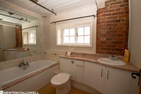 3 bedroom Detached house for sale in Townside, Treswell, DN22