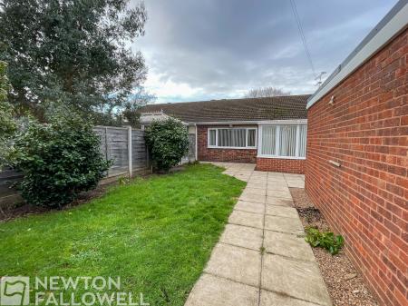2 bedroom Bungalow for sale in West Walk, Retford, DN22