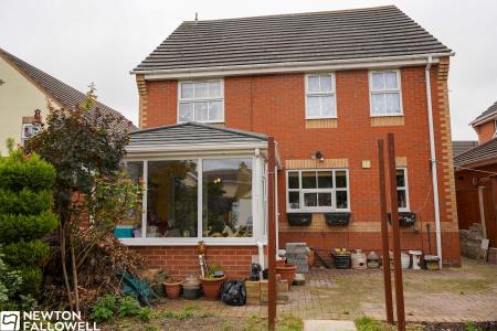 4 bedroom Detached house for sale in Wollaton Rise, Retford, DN22