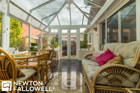 3 bedroom Bungalow for sale in South View Drive, Clarborough, DN22