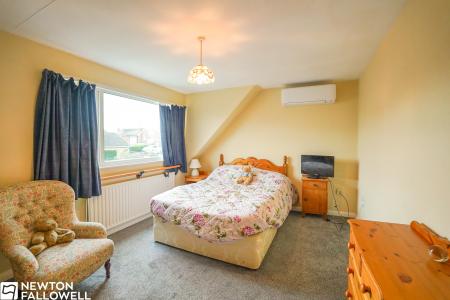 4 bedroom Detached house for sale in St Martins Close, North Leverton, DN22