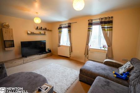 4 bedroom Town house for sale in Waterfields, Retford, DN22