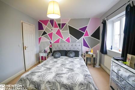 4 bedroom Town house for sale in Waterfields, Retford, DN22