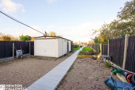 3 bedroom Semi-detached house for sale in Station road, Walkeringham, DN10