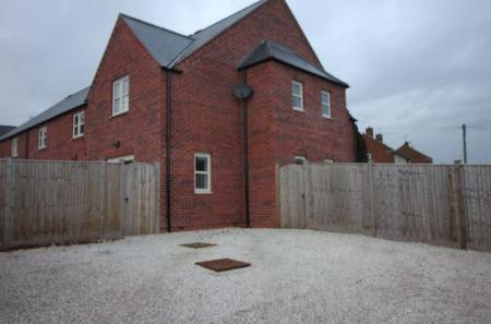 3 bedroom End of terrace house to let in Brecks Road, Retford, DN22