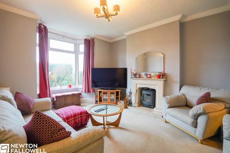 4 bedroom Town house for sale in London Road, Retford, DN22