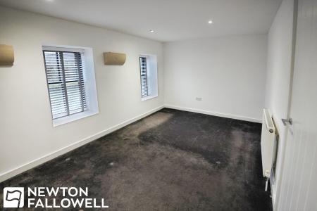 3 bedroom Terraced House to let in Canal Side, Wharf Road, Retford, DN22