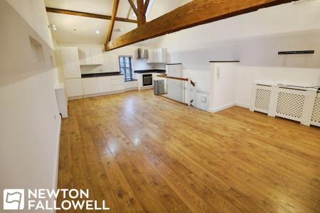 3 bedroom Terraced House to let in Canal Side, Wharf Road, Retford, DN22