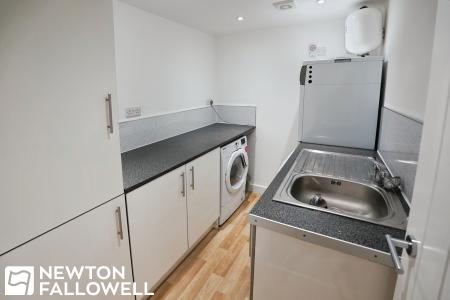 3 bedroom Terraced House to let in Canal Side, Wharf Road, Retford, DN22